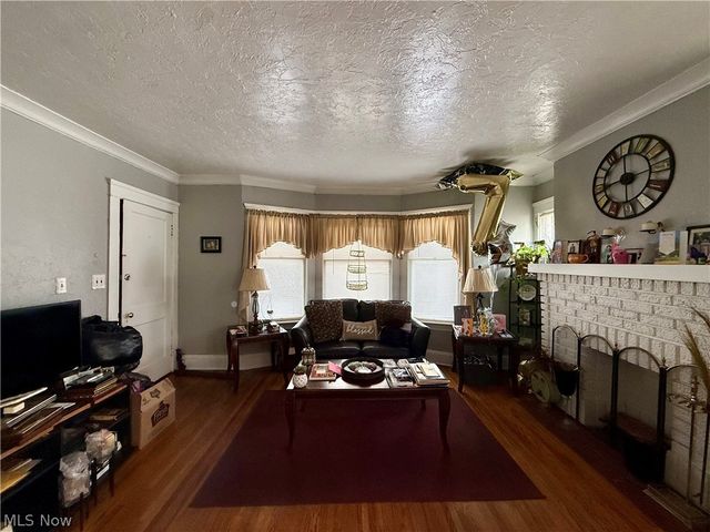 412 E 146th Street, Cleveland, OH 44110