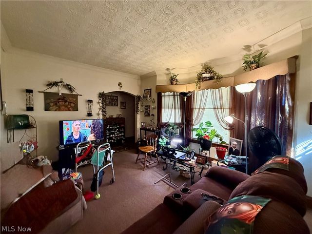 412 E 146th Street, Cleveland, OH 44110