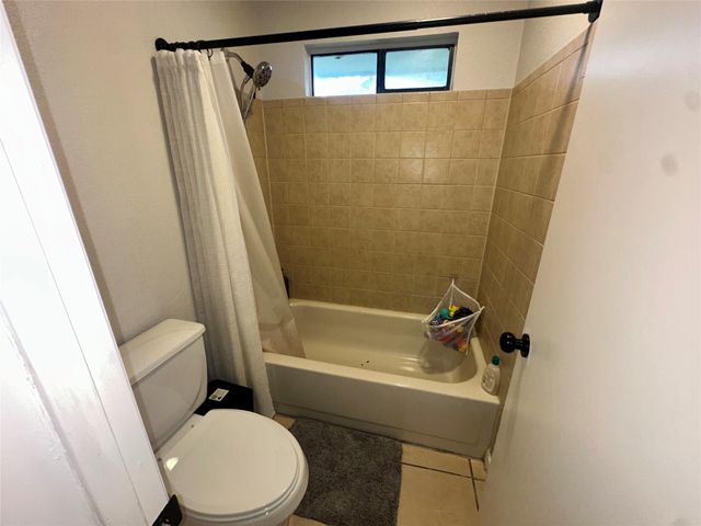 7245 Wendy Drive, Paris, TX 75462