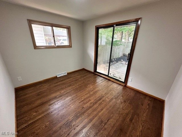 4932 E 93rd Street, Garfield Heights, OH 44125