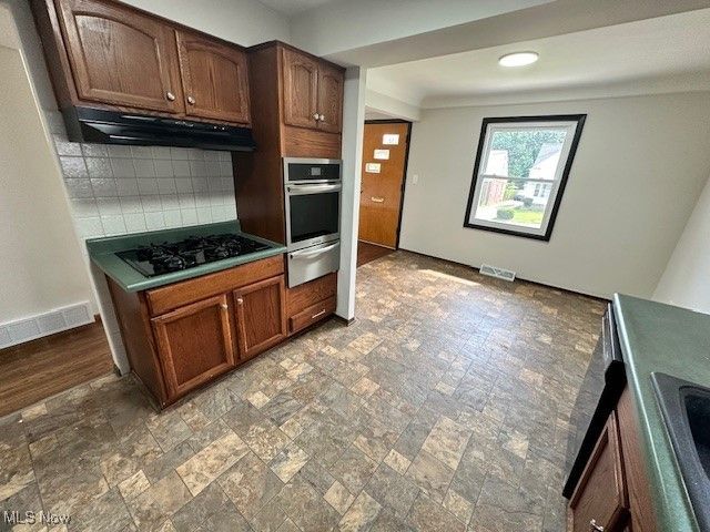 4932 E 93rd Street, Garfield Heights, OH 44125