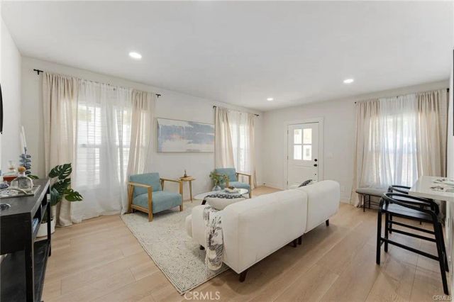 2626 Crestmoore 2, Los Angeles, CA 90065