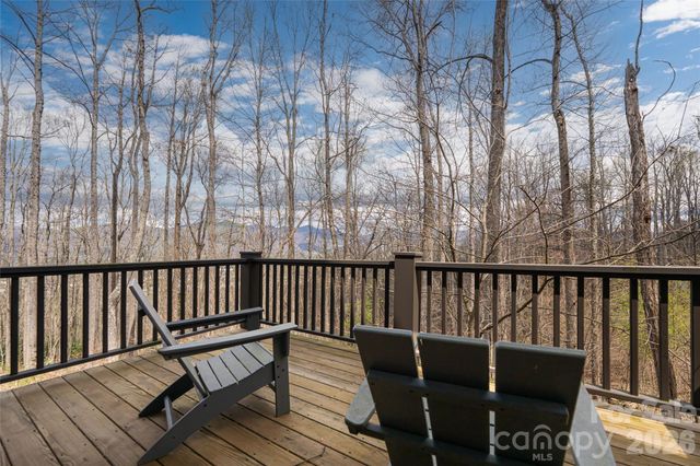 51 Summit Road, Swannanoa, NC 28778
