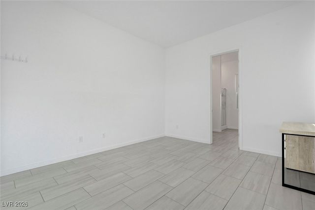 699 Glowing Horizon Street, Henderson, NV 89052