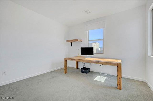 699 Glowing Horizon Street, Henderson, NV 89052