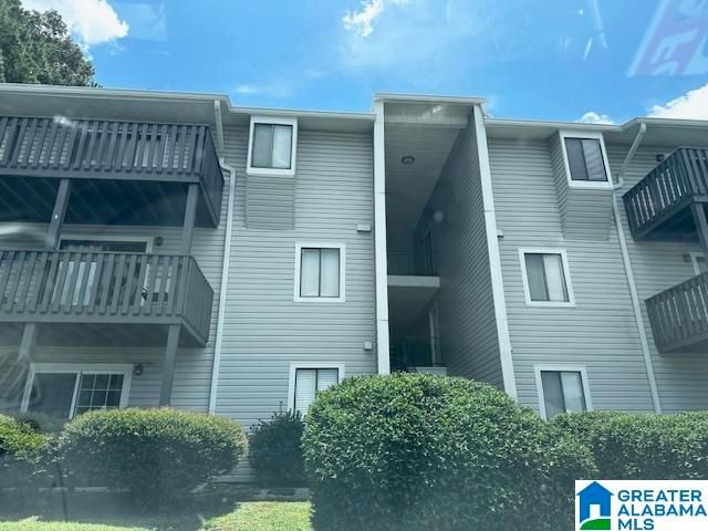 1303 WOODLAND VILLAGE, Homewood, AL 35216