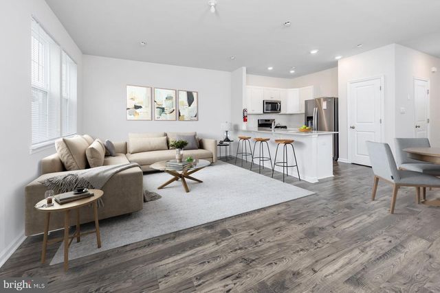 309 MAZZEO DR, Glassboro, NJ 08028