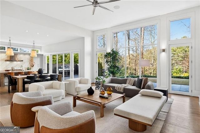 1138 Beech Haven Road NE, Atlanta, GA 30324