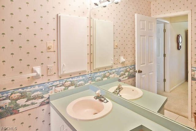 1401 McGregor Park CIR, Fort Myers, FL 33908