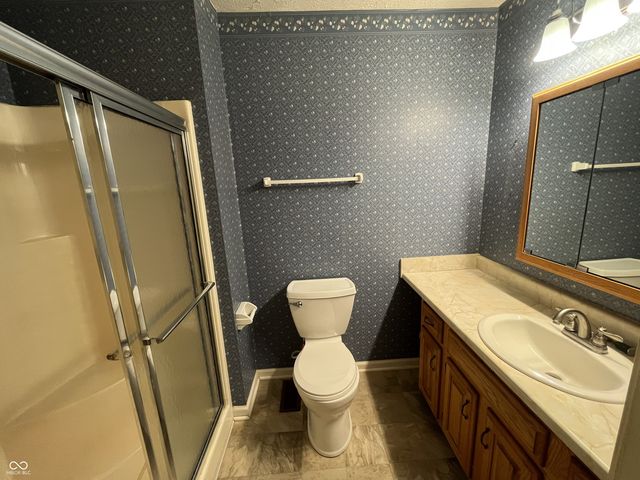 215 Andrews Boulevard East Drive, Plainfield, IN 46168