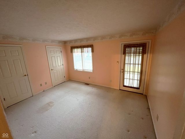 215 Andrews Boulevard East Drive, Plainfield, IN 46168