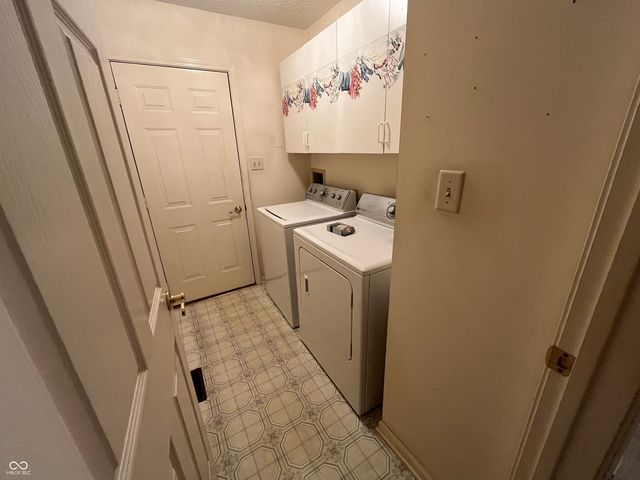 215 Andrews Boulevard East Drive, Plainfield, IN 46168