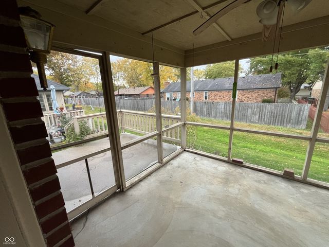 215 Andrews Boulevard East Drive, Plainfield, IN 46168