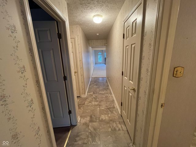 215 Andrews Boulevard East Drive, Plainfield, IN 46168