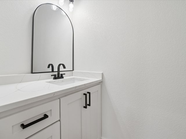826 Stamps Avenue, Fort Worth, TX 76114