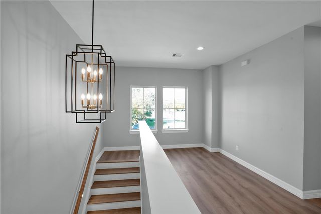 1715 Valley View Drive, La Porte, TX 77571