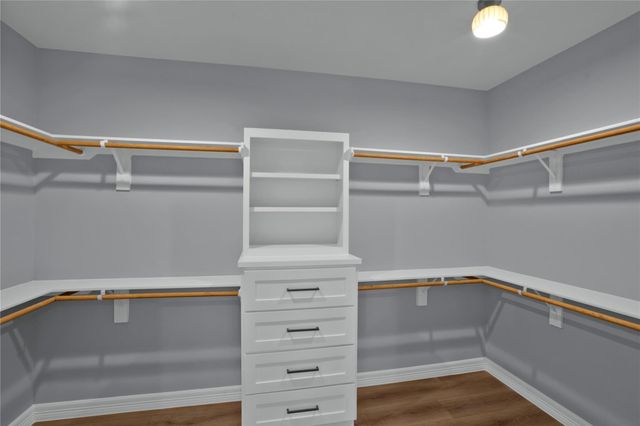 1715 Valley View Drive, La Porte, TX 77571