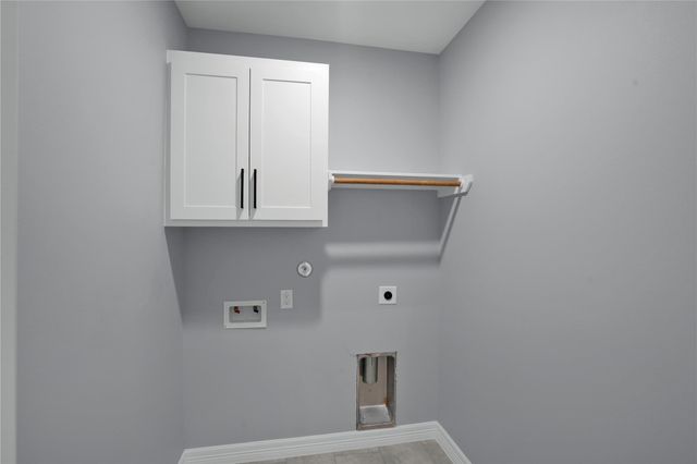 1715 Valley View Drive, La Porte, TX 77571