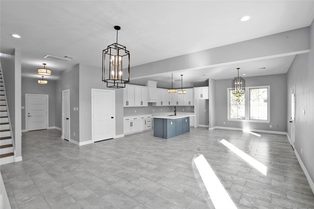 1715 Valley View Drive, La Porte, TX 77571