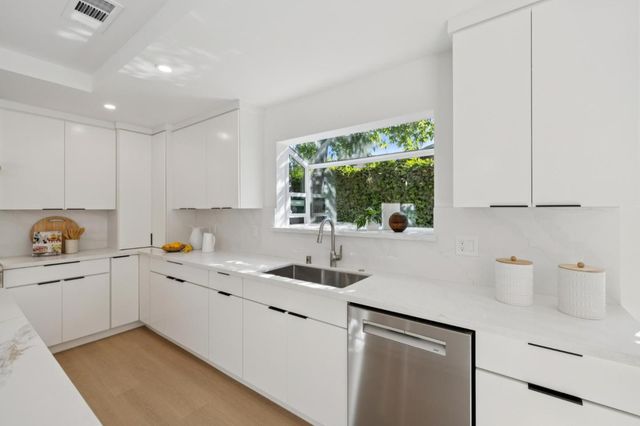1394 Kimberly Drive, San Jose, CA 95118