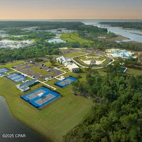 8336 Landshark Boulevard, Panama City Beach, FL 32413