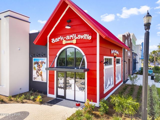 8336 Landshark Boulevard, Panama City Beach, FL 32413