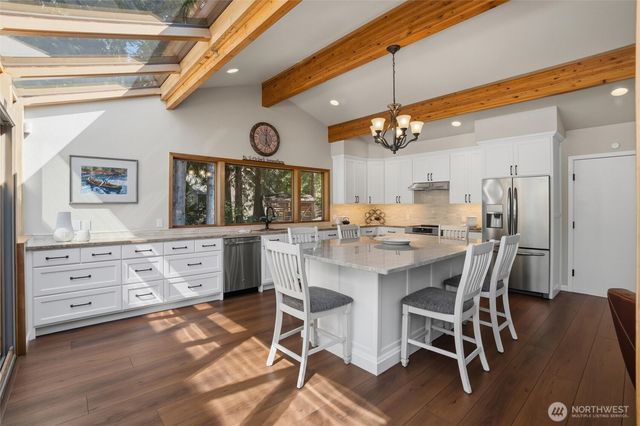 17 Quiet Place, Brinnon, WA 98320