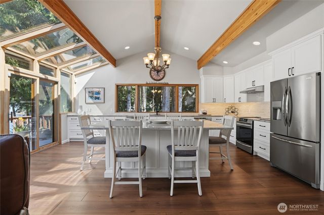 17 Quiet Place, Brinnon, WA 98320