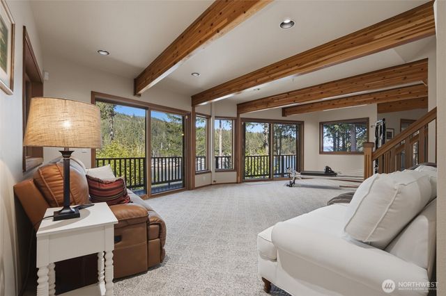 17 Quiet Place, Brinnon, WA 98320