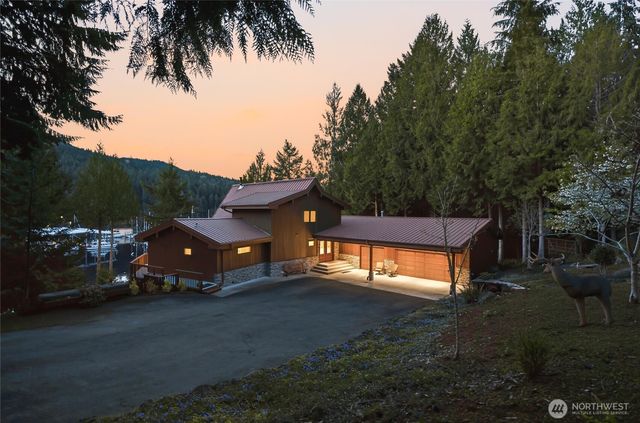 17 Quiet Place, Brinnon, WA 98320