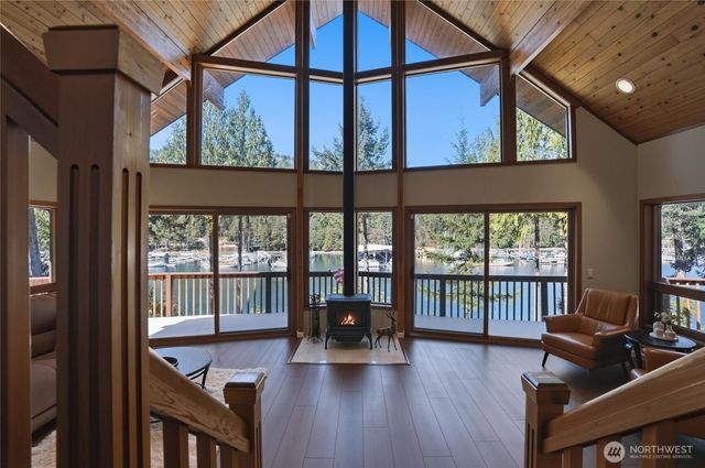 17 Quiet Place, Brinnon, WA 98320