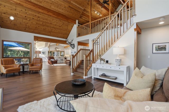 17 Quiet Place, Brinnon, WA 98320