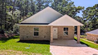 20428 High Point Dr, Flint, TX 75762