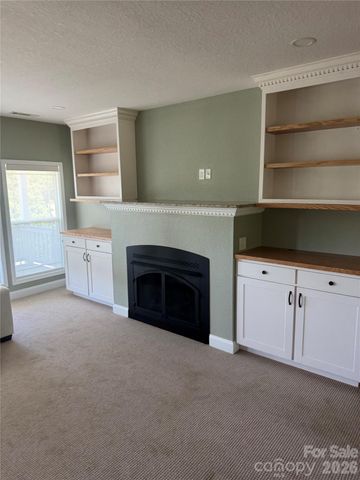 133 Sunset Mountain Trail, Franklin, NC 28734