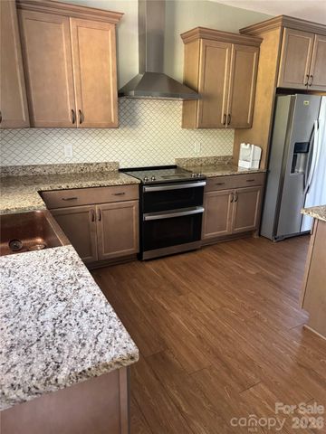 133 Sunset Mountain Trail, Franklin, NC 28734