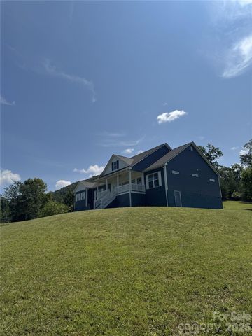 133 Sunset Mountain Trail, Franklin, NC 28734