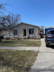 32136 Mount Vernon Road, Rockwood, MI 48173