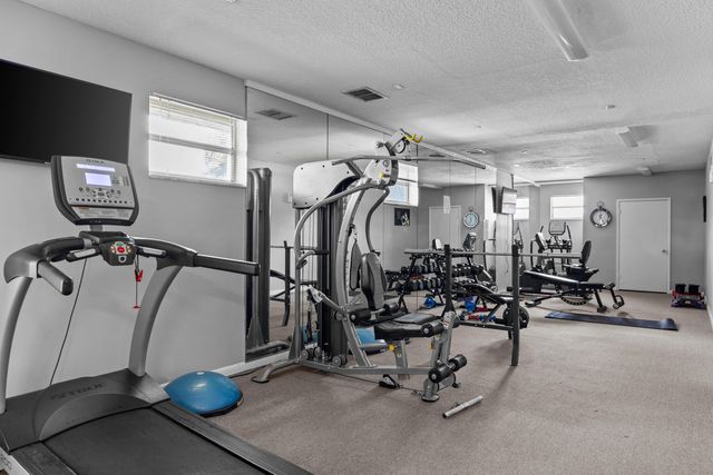 470 Executive Center Drive 5b, West Palm Beach, FL 33401
