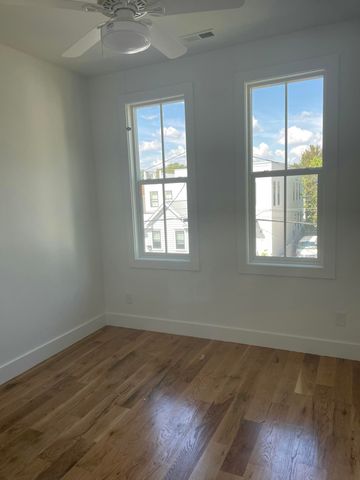 15 Strawberry Lane, Charleston, SC 29403