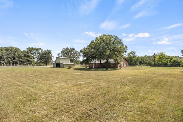 1547 Magnolia Lane, Wills Point, TX 75169