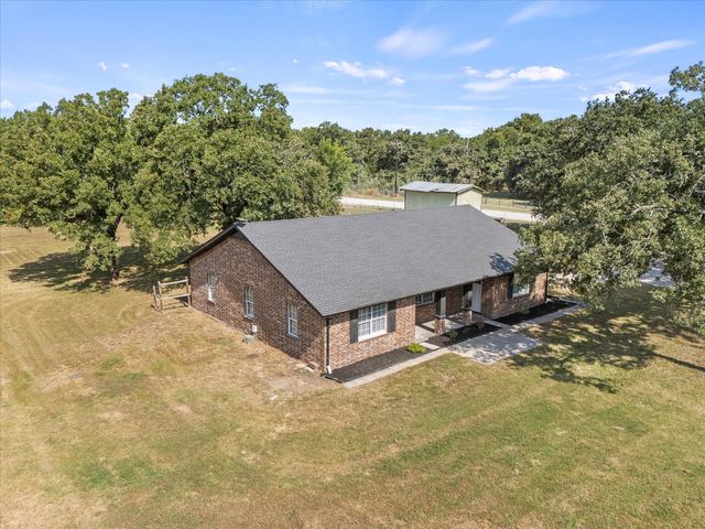 1547 Magnolia Lane, Wills Point, TX 75169