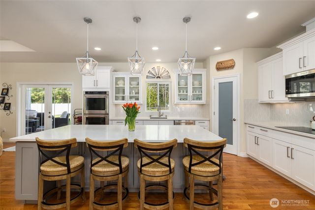 13837 Bay View Road, Mount Vernon, WA 98273