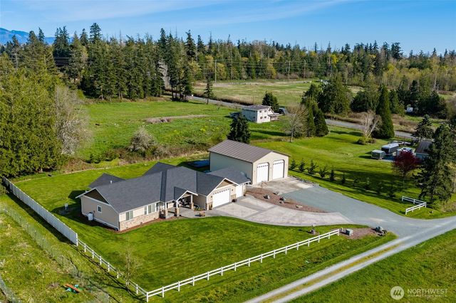 13837 Bay View Road, Mount Vernon, WA 98273