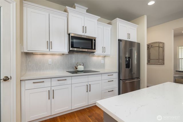13837 Bay View Road, Mount Vernon, WA 98273