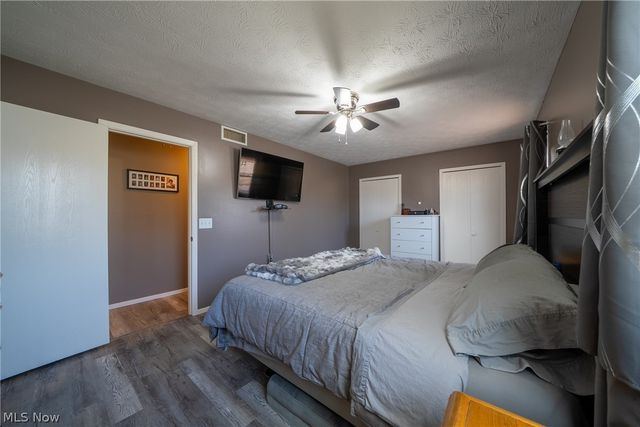 370 Lear Road, Avon Lake, OH 44012