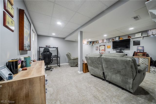 370 Lear Road, Avon Lake, OH 44012