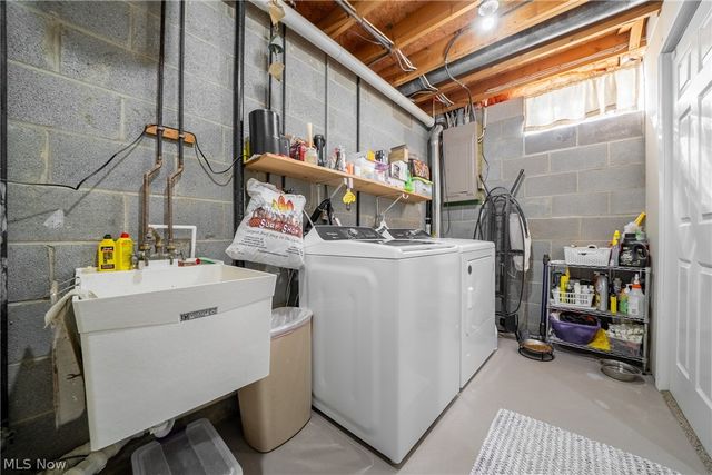 370 Lear Road, Avon Lake, OH 44012