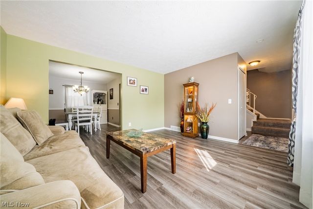 370 Lear Road, Avon Lake, OH 44012