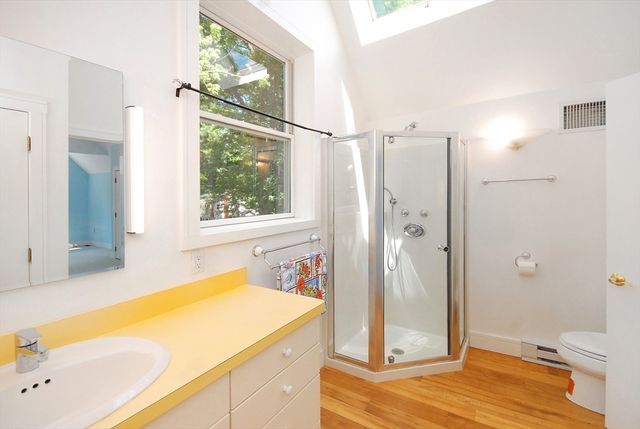 297 Laws Brook Rd, Concord, MA 01742