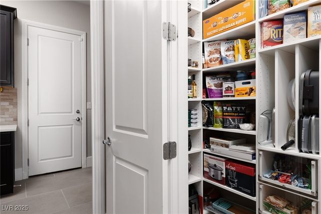 294 Lindura Court, Las Vegas, NV 89138